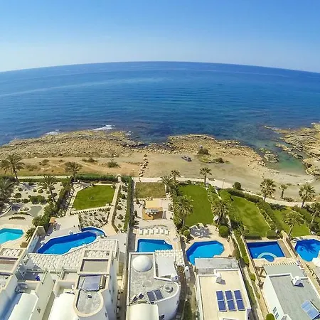 Oceanview 117 * Πάφος